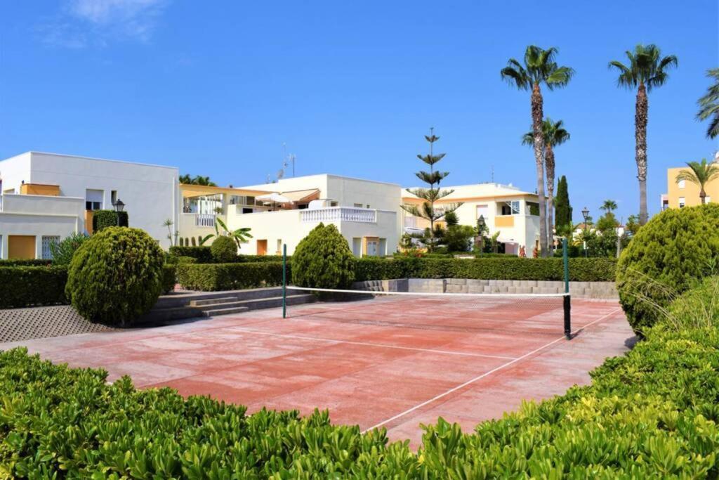 Bahia De Vera - Apartamento Naturista Con 3 Piscinas Junto A Playa Playas de Vera Bagian luar foto